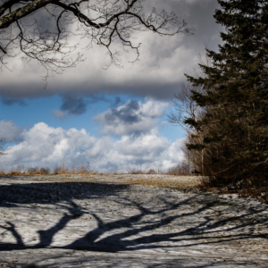 Window in the sky – winter noon